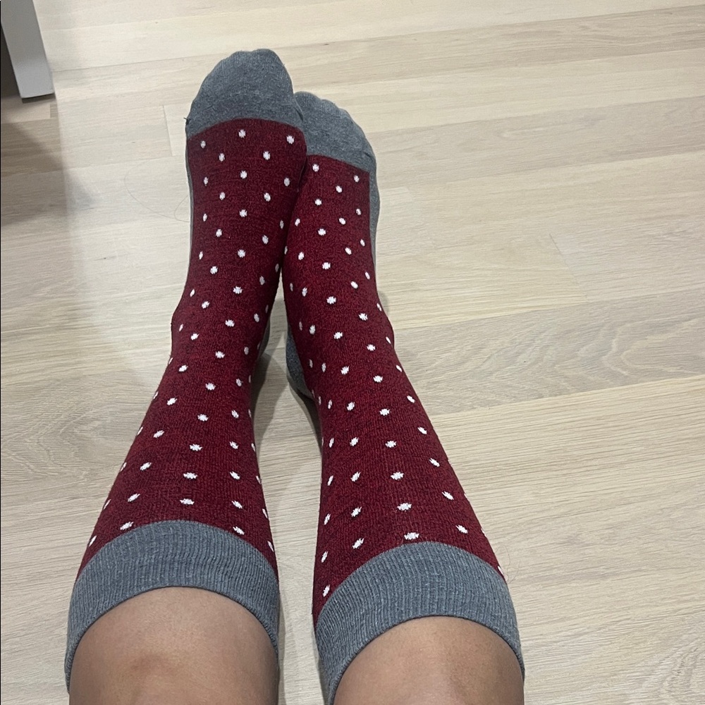 Stylish Burgundy Polka Dot Crew Socks